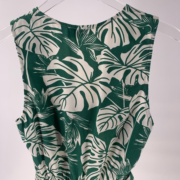 Show Me your MuMu Monstera Romper - Picture 15 of 16